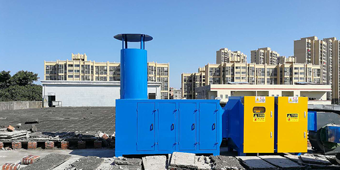 電子材料廠廢氣處理工程(UV光催化廢氣處理設(shè)備+活性炭吸附器)案例 電子材料廠廢氣處理工程(UV光催化廢氣處理設(shè)備+活性炭吸附器)案例